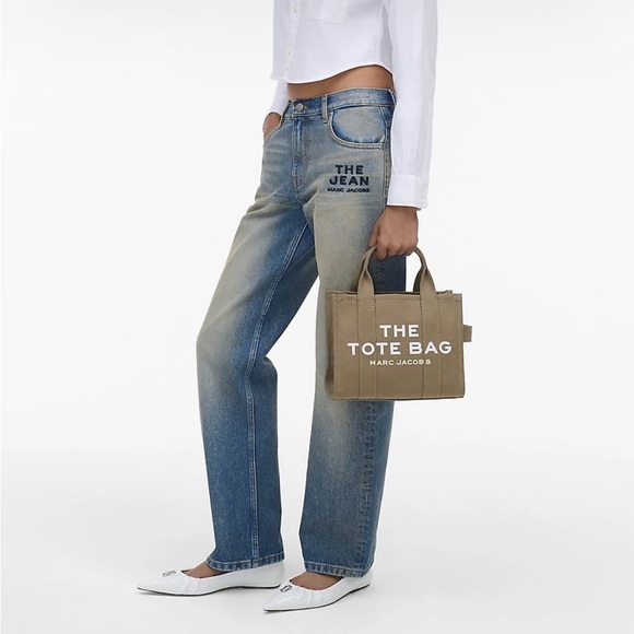 NWT The Canvas Tote Bag in Slate Green
Marc Jacobs(NWT) - Picture 10 of 10